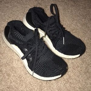 Adidas ultra boosts size 81/2